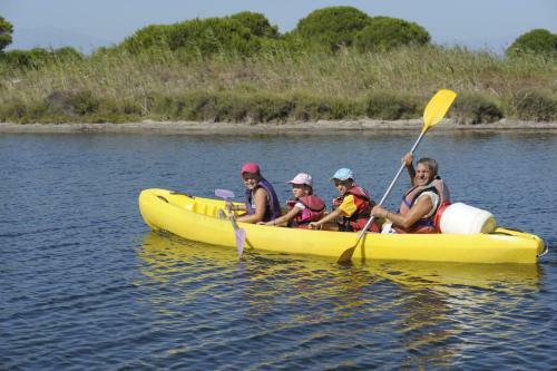 Camping Rives Des Corbi�res