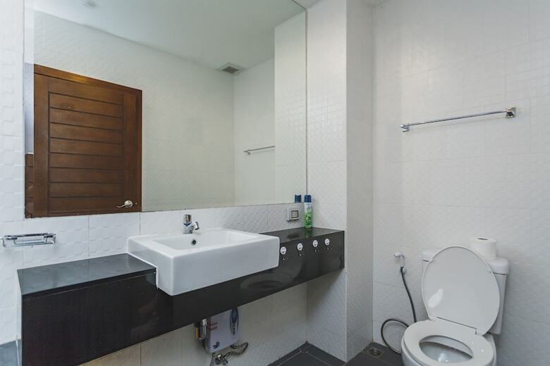 Hotel Condo In Karon In Chic Condo - Unit A609