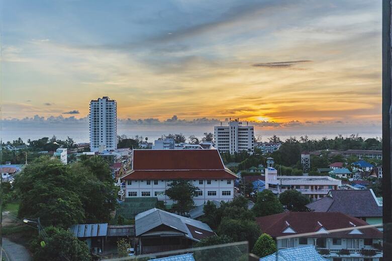Hotel Condo In Karon In Chic Condo - Unit A609