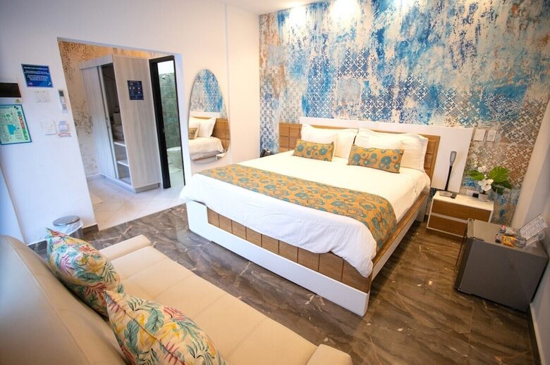 Hotel Poblado Cove�as