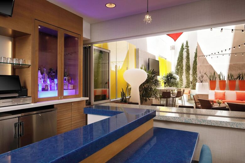 Hotel Towneplace Suites By Marriott San Diego Downtown