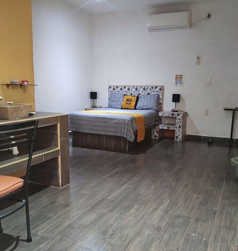 Hotel Mihotel.club