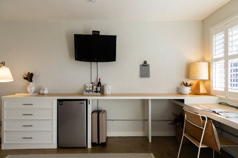 The Hotel Palms
