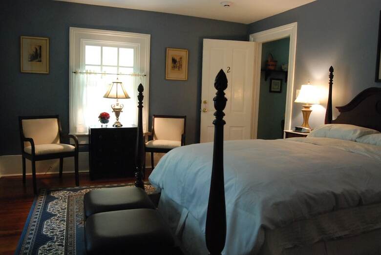 The Colonels B&B And Inn