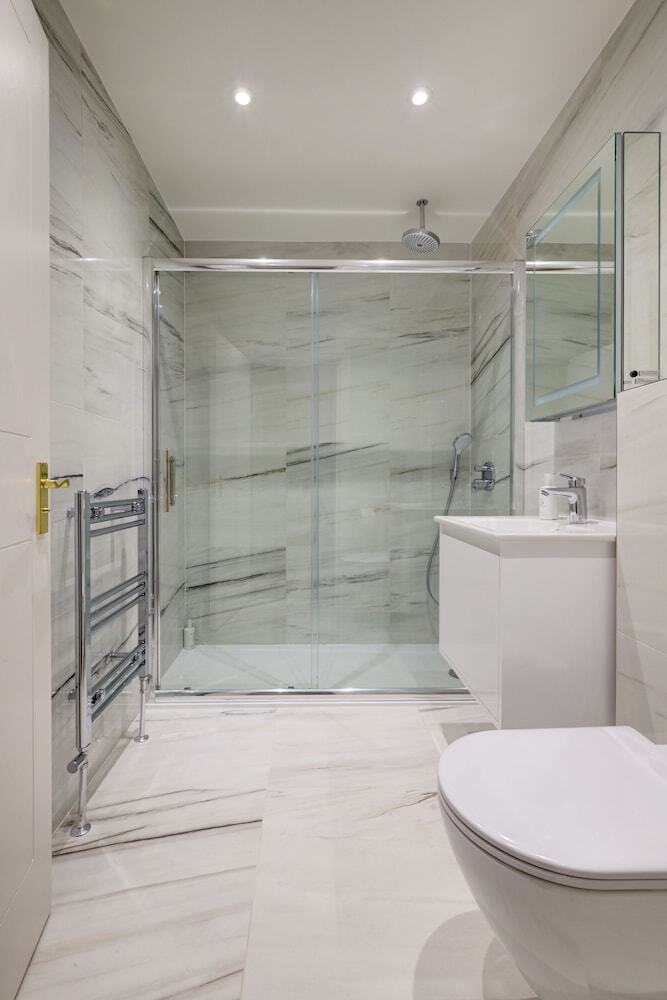 Aparthotel Collingham Serviced Apartments