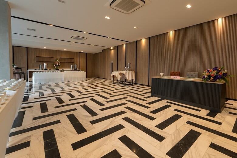 Bella B Hotel