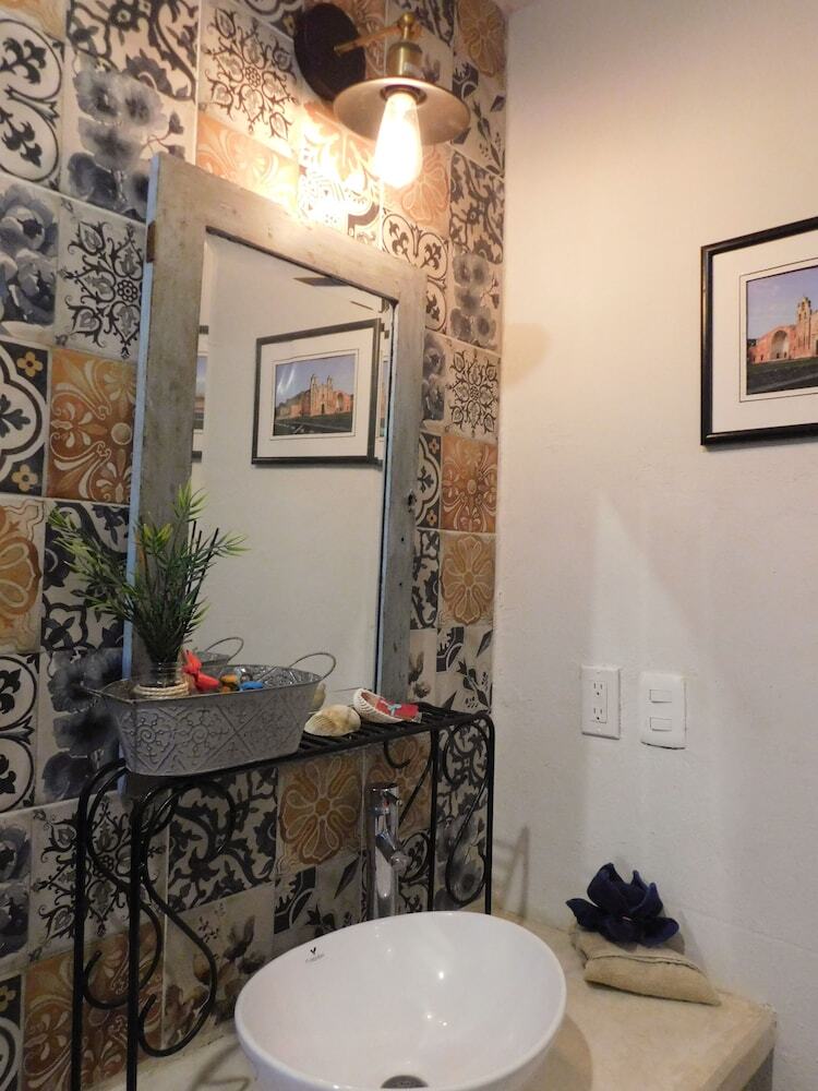Bed & Breakfast Hotel Boutique Casa Flor De Mayo
