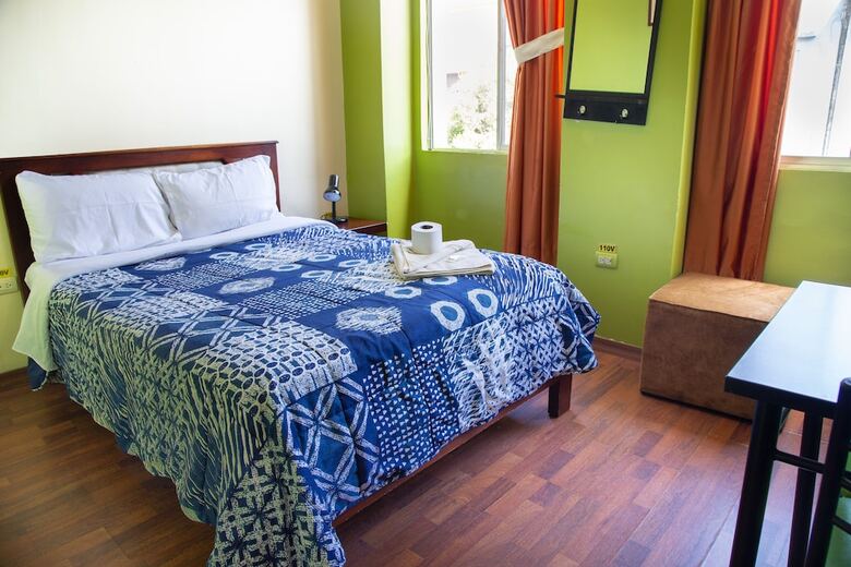 Hotel Hostal Downtown Quito