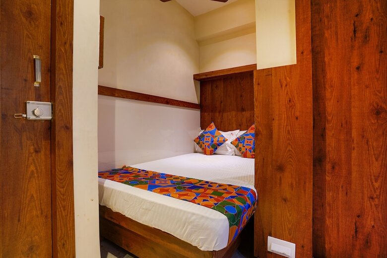 Hotel Fabexpress Super 7 Inn