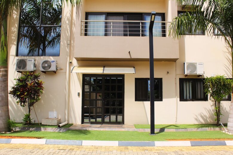 Aparthotel Matola View Residence