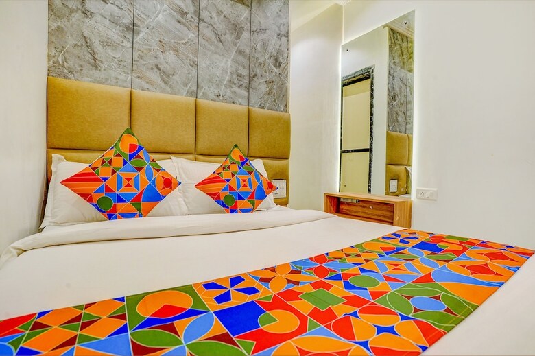 Hotel Fabexpress New Deepak