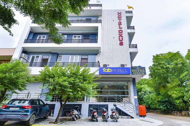 Fabhotel Prime Oxus