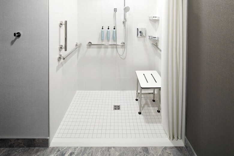 Hotel Courtyard By Marriott Montreal Laval