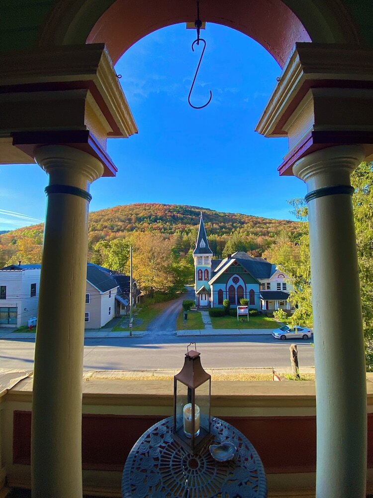 Bed & Breakfast Arts Inn