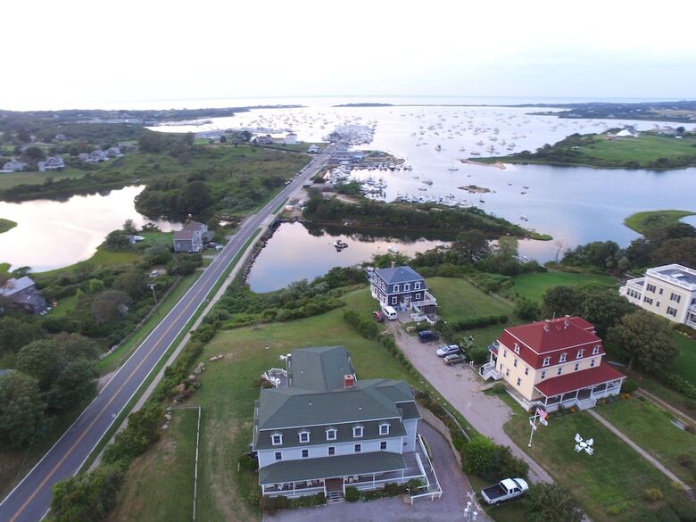 Bed & Breakfast Payne's Harbor View Inn