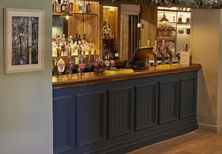 Castle Hotel By Chef And Brewer Collection