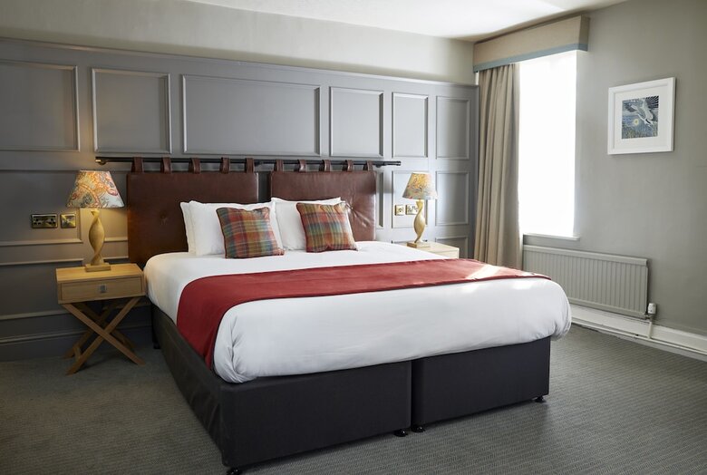 Castle Hotel By Chef And Brewer Collection