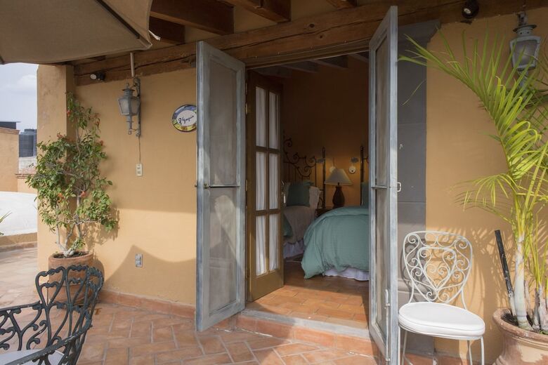 Bed & Breakfast Casa Calderoni B & B