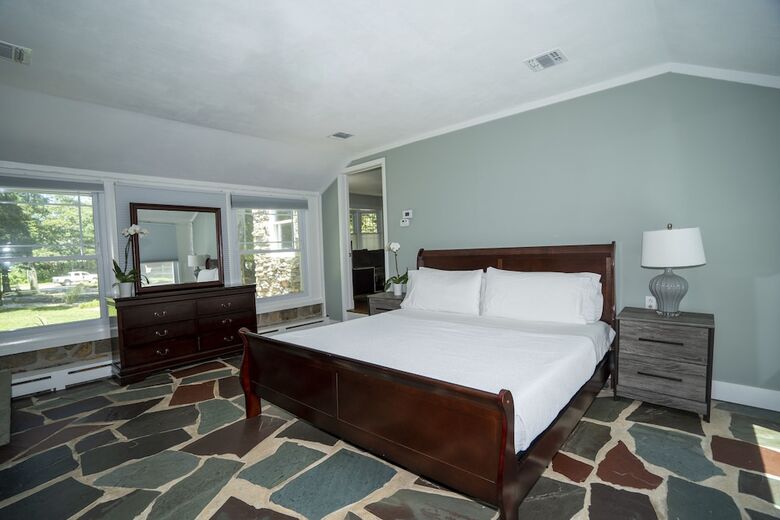 Hampton's Vacation Inn