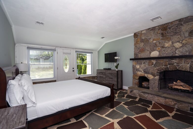 Hampton's Vacation Inn