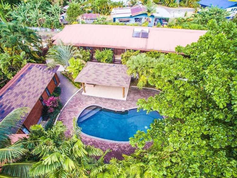 Eden's Edge Hotel