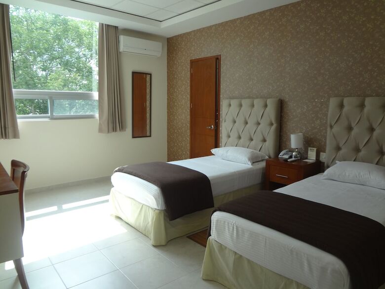 Hotel Civic Express