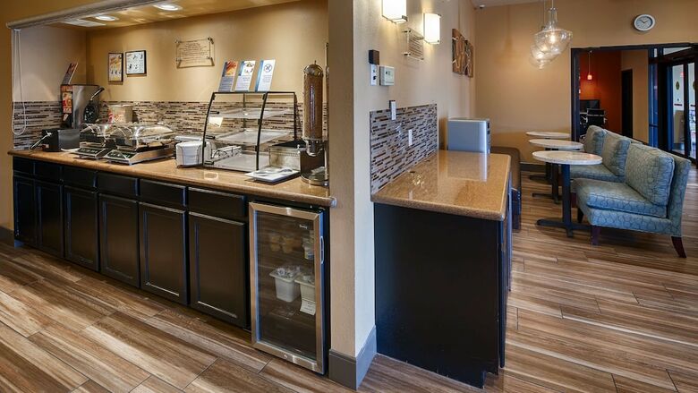Hotel Best Western Plus Edinburg Inn & Suites