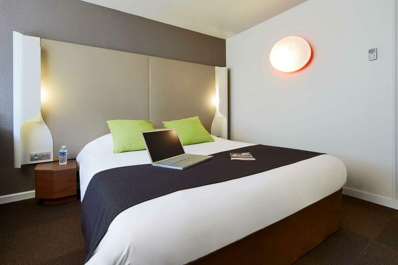 Hotel Campanile Villejust - Za Courtaboeuf
