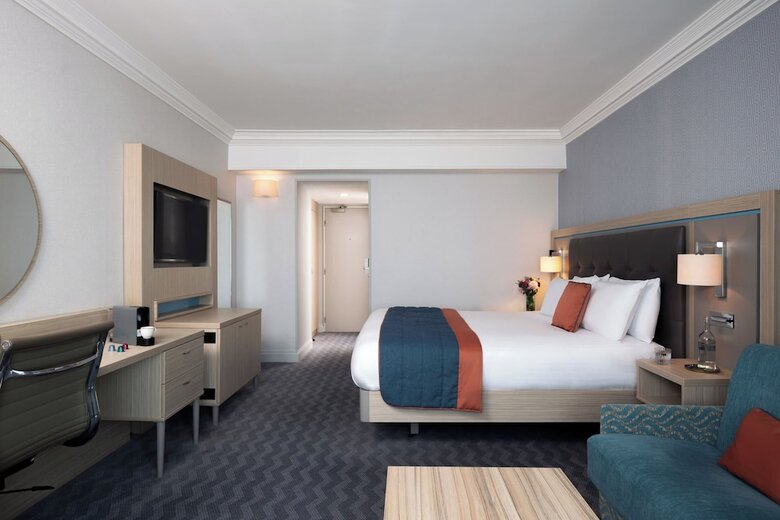 Leonardo Royal Hotel Brighton Waterfront
