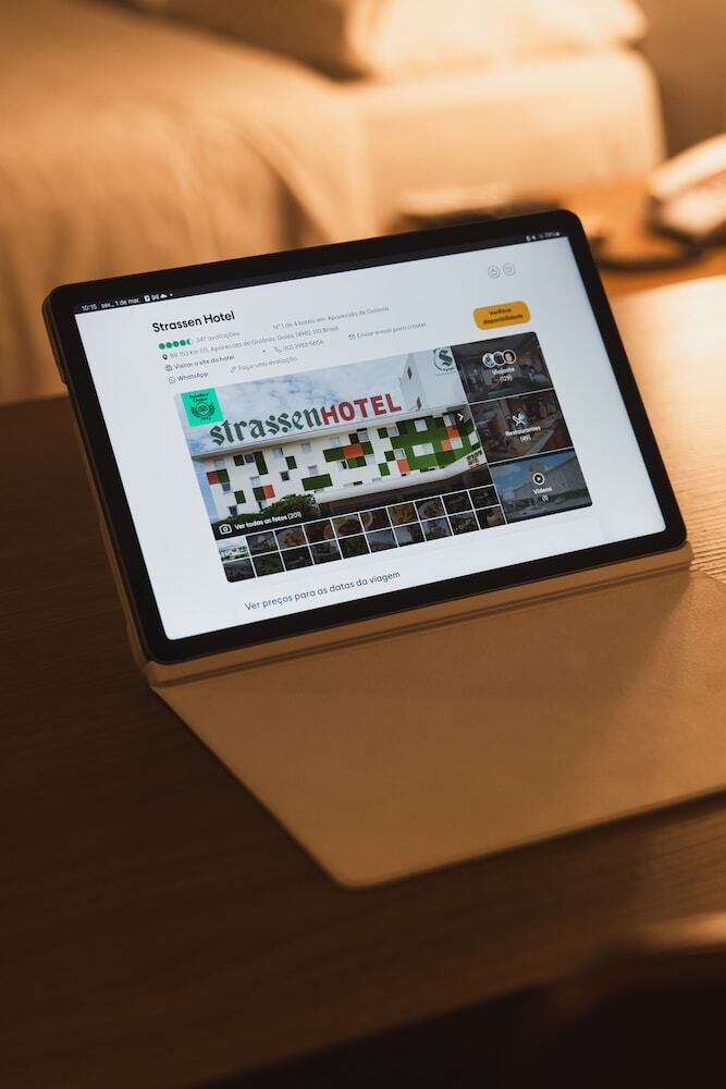 Strassen Hotel
