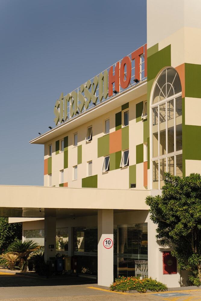 Strassen Hotel