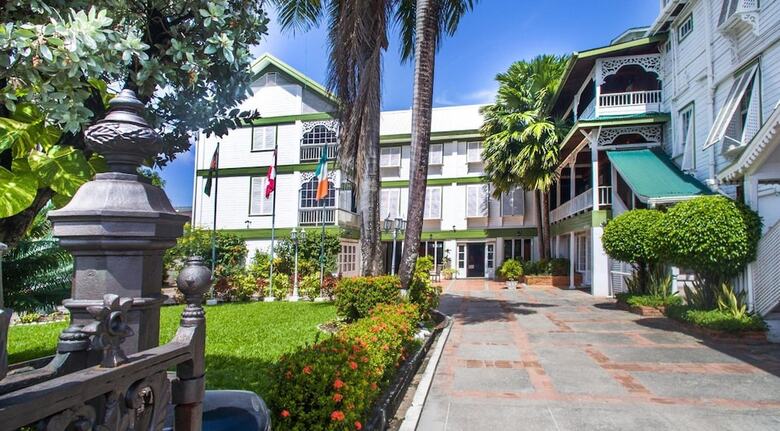 Hotel Cara Lodge