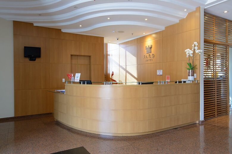 Faro Hotel S�o Jos� Dos Campos