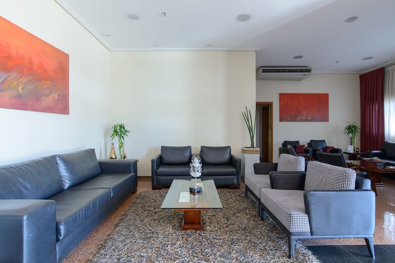 Faro Hotel S�o Jos� Dos Campos
