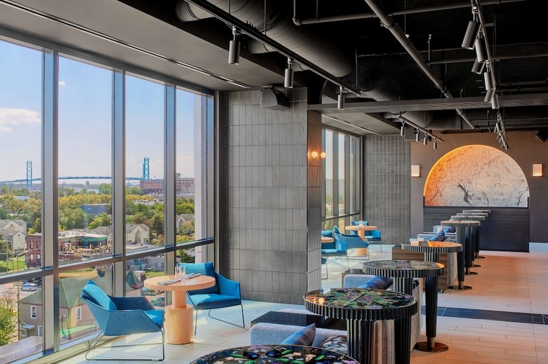 Hotel The Godfrey Detroit, Curio Collection By Hilton