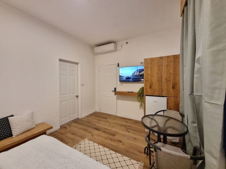 Tiberia Hotel