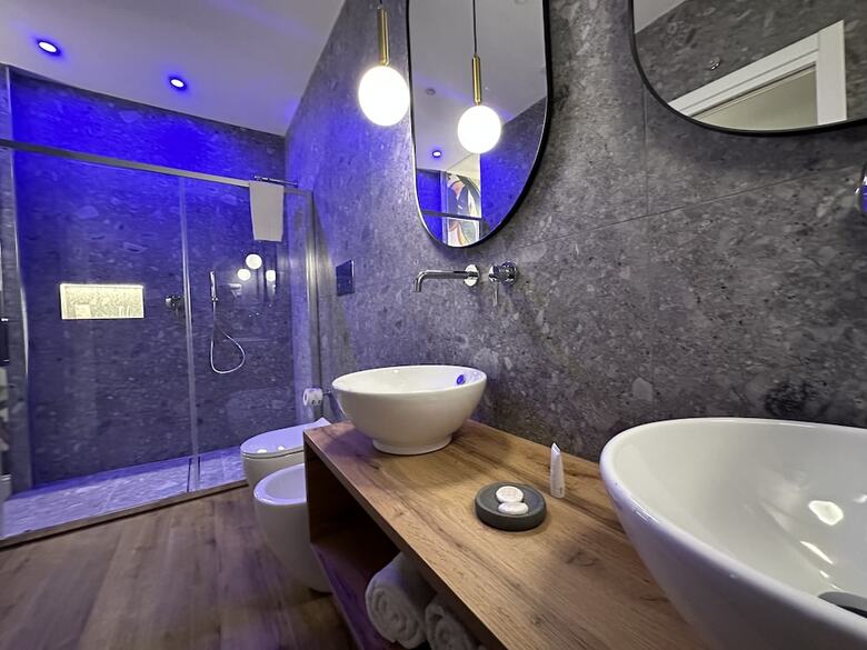 Krysos Luxury Rooms