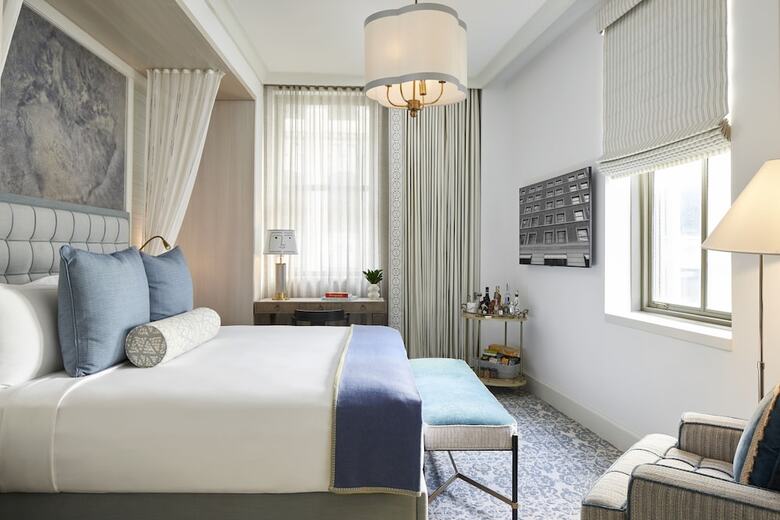 The Wall Street Hotel