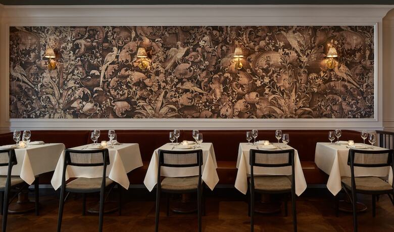 The Wall Street Hotel