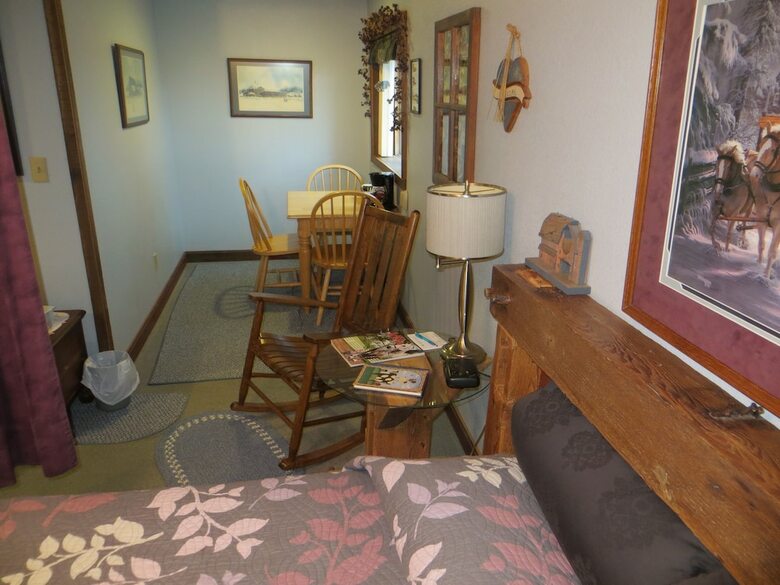 Cupola Inn Bed & Breakfast