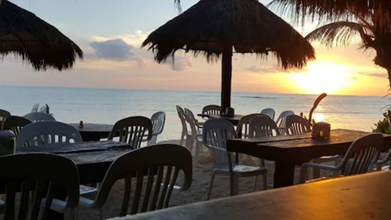 Del Sol Beachfront Hotel And Condos