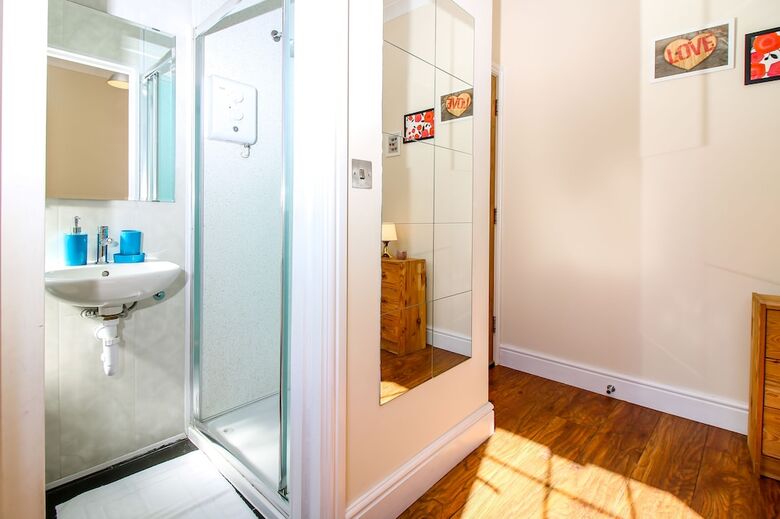 Private Ensuite Room Liverpool Street