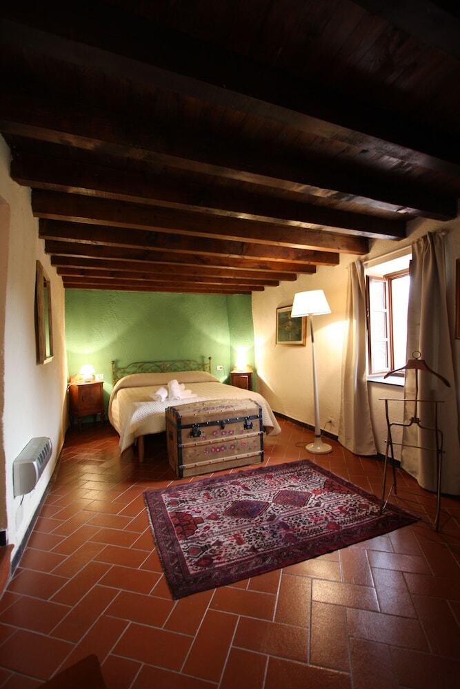 Borgo Di Codeglia