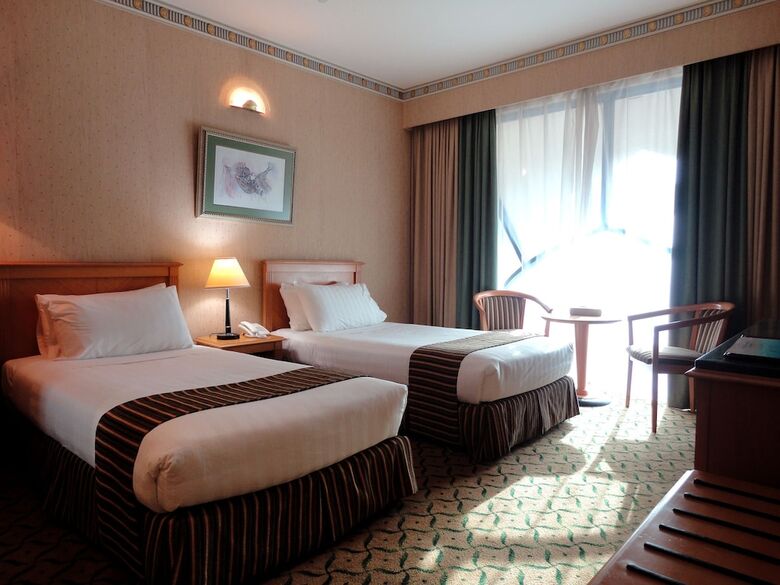 Beach Bay Hotel