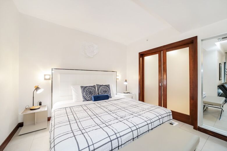 Aparthotel Strand Ocean Drive Suites