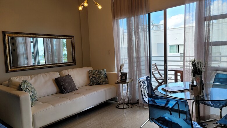 Aparthotel Strand Ocean Drive Suites