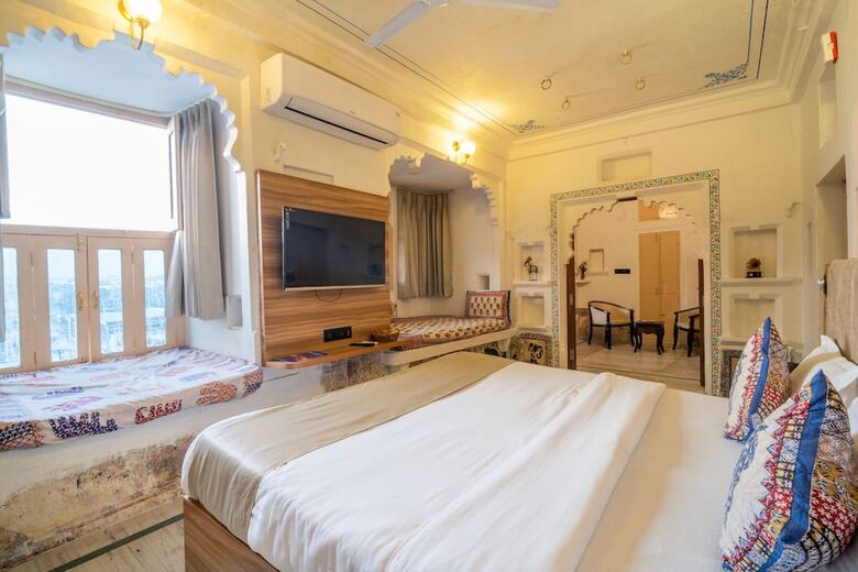 Amoraya Hotels & Resorts