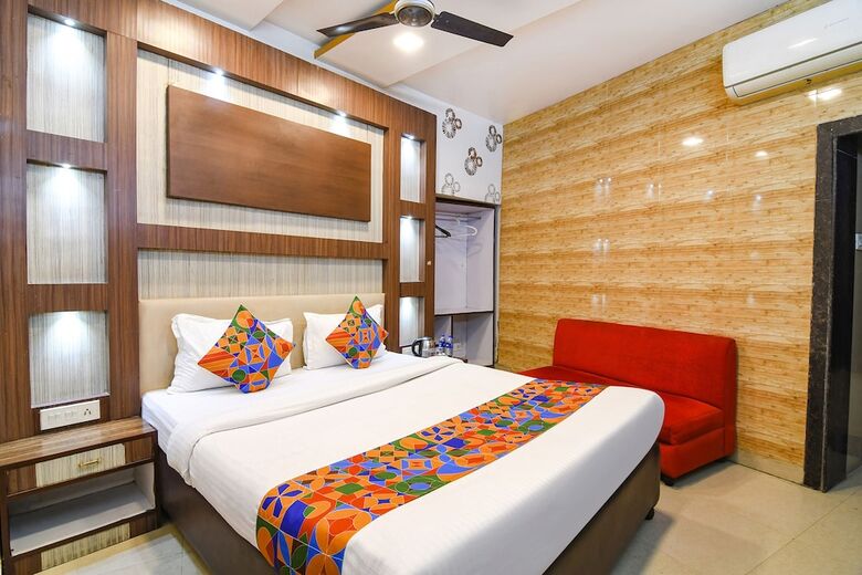 Hotel Fabexpress New Diamond