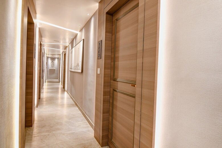 Fabhotel Sivalika Inn Near Howrah Station