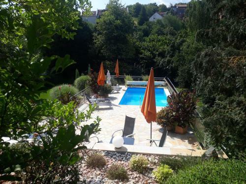 Hostal Pension Am Weinberg